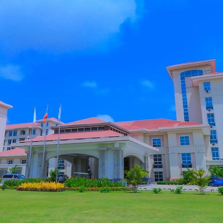 The Hotel Grand Ace Naypyidaw Exterior photo