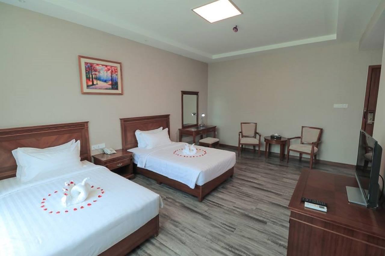 The Hotel Grand Ace Naypyidaw Exterior photo