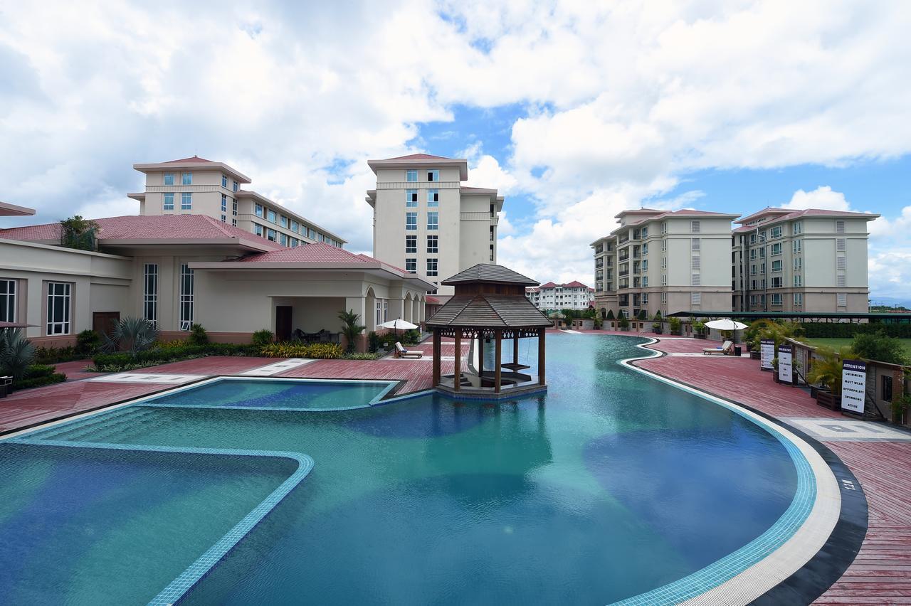 The Hotel Grand Ace Naypyidaw Exterior photo
